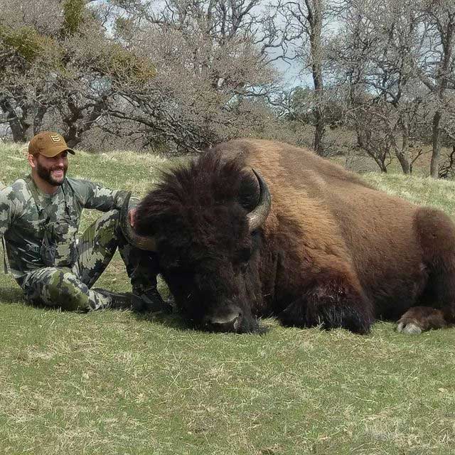 bison hunting services